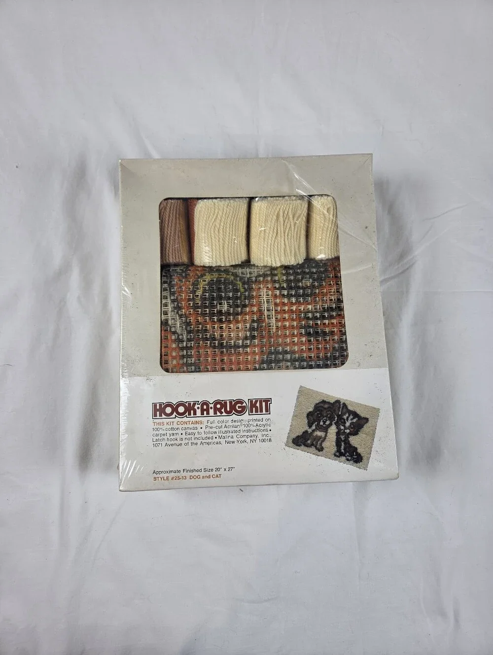 Malina Hook-a-Rug Kit 25-13 Dog & Cat
